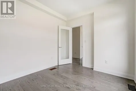 33 Dore Drive Brantford ON N3T 0X8