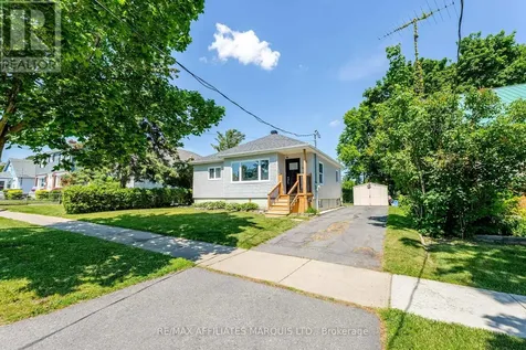 14 Dunbar Avenue Cornwall ON K6H 5M7
