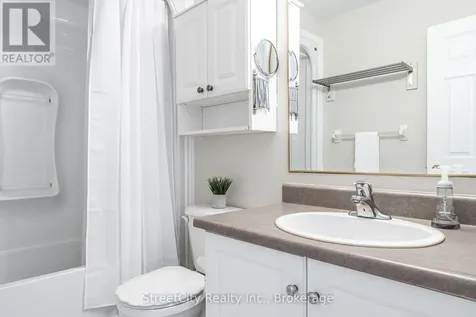 75 Wingfield Avenue Stratford ON N5A 7R5