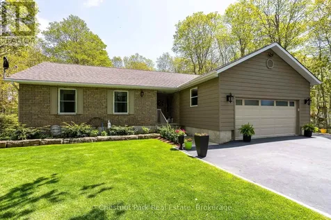 64 Maple Golf Crescent Northern Bruce Peninsula ON N0H 2R0