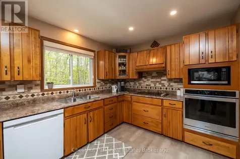 64 Maple Golf Crescent Northern Bruce Peninsula ON N0H 2R0