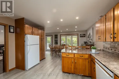64 Maple Golf Crescent Northern Bruce Peninsula ON N0H 2R0
