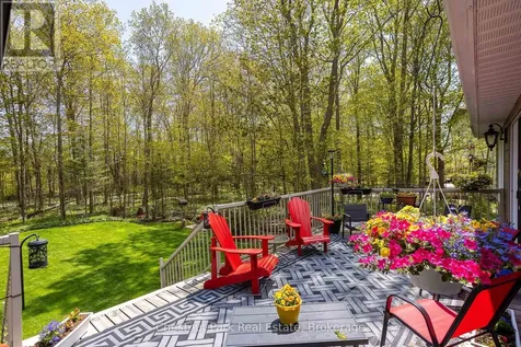 64 Maple Golf Crescent Northern Bruce Peninsula ON N0H 2R0
