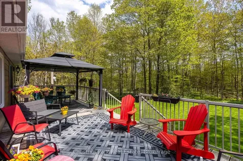 64 Maple Golf Crescent Northern Bruce Peninsula ON N0H 2R0