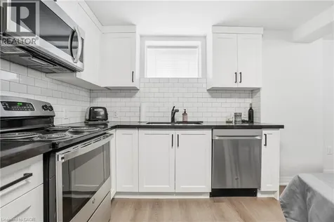 8 Nash Street St. Catharines ON L2S 1B5