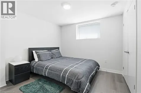 8 Nash Street St. Catharines ON L2S 1B5