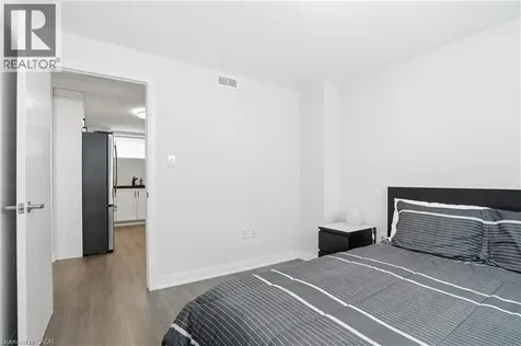 8 Nash Street St. Catharines ON L2S 1B5
