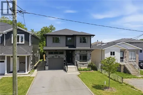 8 Nash Street St. Catharines ON L2S 1B5