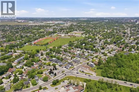 8 Nash Street St. Catharines ON L2S 1B5