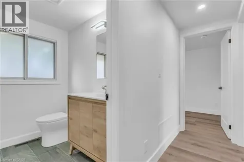 113 Green Road Hamilton ON L8G 3W9