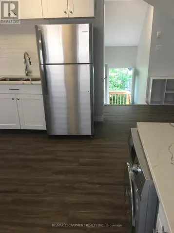 109 Waterloo Street Kitchener ON N2H 3V5