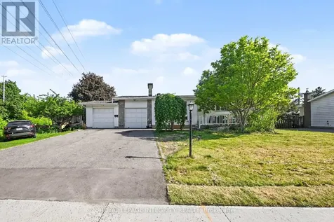 104 Viewmount Drive Ottawa ON K2G 3C1