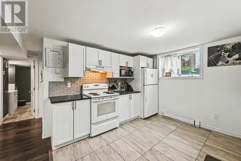 104 Viewmount Drive Ottawa ON K2G 3C1