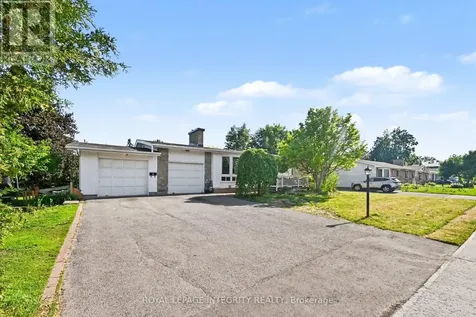 104 Viewmount Drive Ottawa ON K2G 3C1