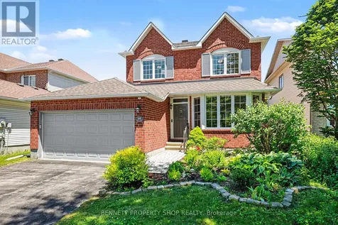 60 Apple Creek Crescent Ottawa ON K2M 2M5