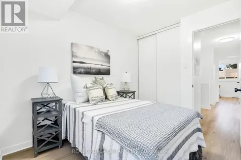 1449 Ridgebrook Drive Ottawa ON K1B 4T1
