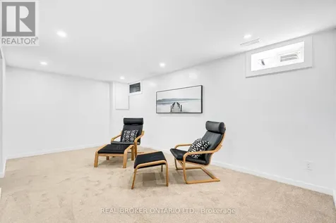 1449 Ridgebrook Drive Ottawa ON K1B 4T1