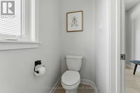 369 Broadridge Crescent Ottawa ON K1W 0M1