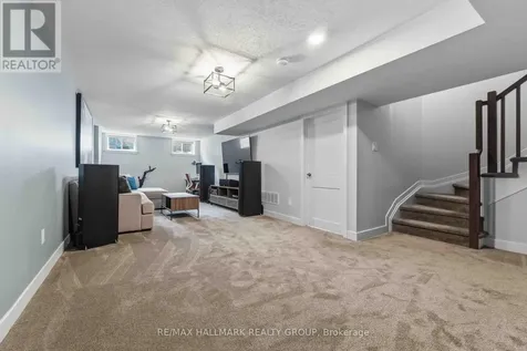 369 Broadridge Crescent Ottawa ON K1W 0M1