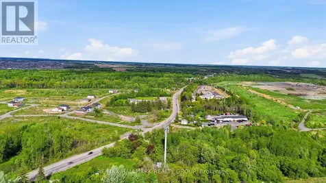 369 Broadridge Crescent Ottawa ON K1W 0M1