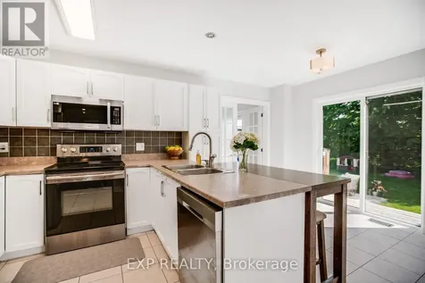 64 Radisson Drive Russell ON K0A 1W0