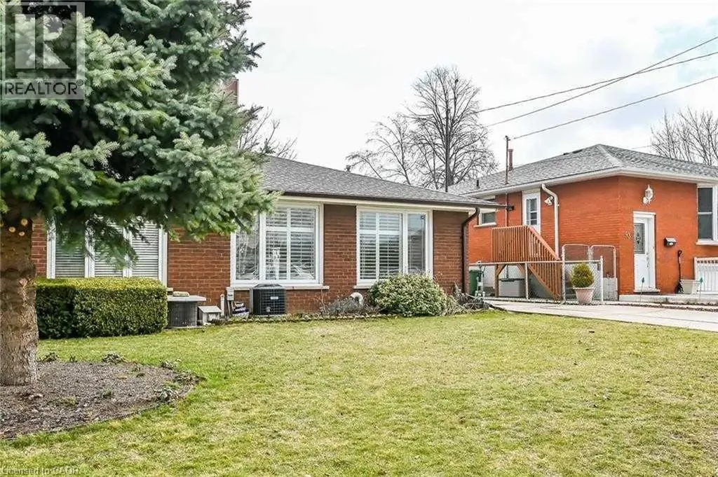 39 Glen Vista Drive Hamilton ON L8K 5V5