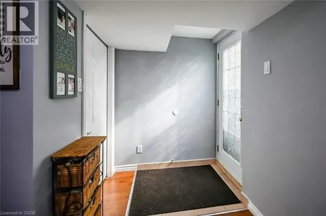 39 Glen Vista Drive Hamilton ON L8K 5V5