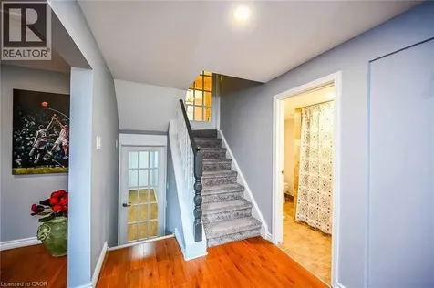39 Glen Vista Drive Hamilton ON L8K 5V5