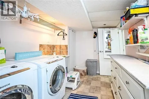 39 Glen Vista Drive Hamilton ON L8K 5V5