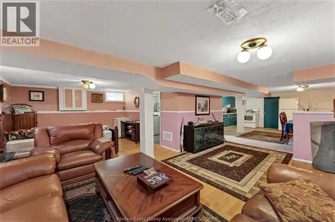 823 Jos Janisse Avenue Windsor ON N8Y 3A7