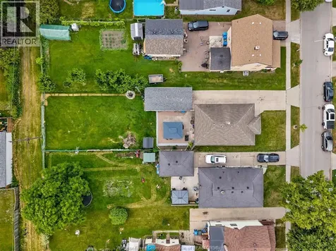 823 Jos Janisse Avenue Windsor ON N8Y 3A7