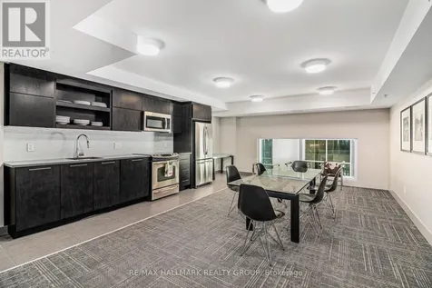 98 Richmond Road Ottawa ON K1Z 0B2