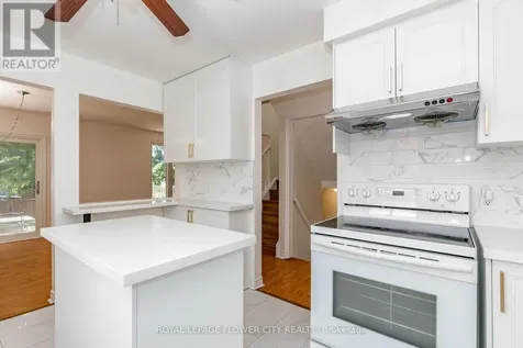 15 Glendan Court Cambridge ON N1R 7N4