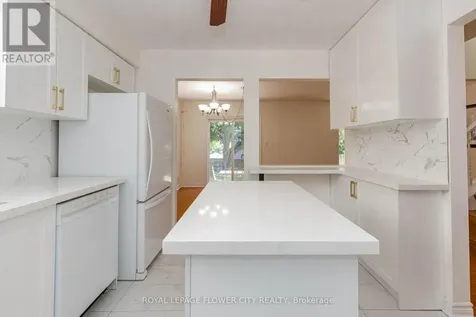 15 Glendan Court Cambridge ON N1R 7N4