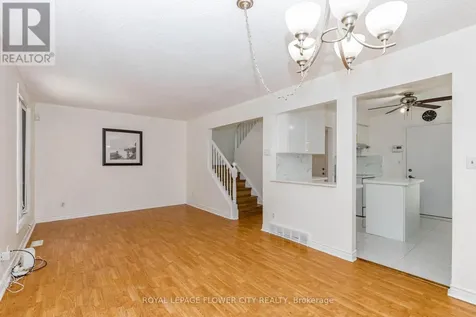 15 Glendan Court Cambridge ON N1R 7N4