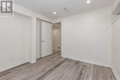 15 Glendan Court Cambridge ON N1R 7N4