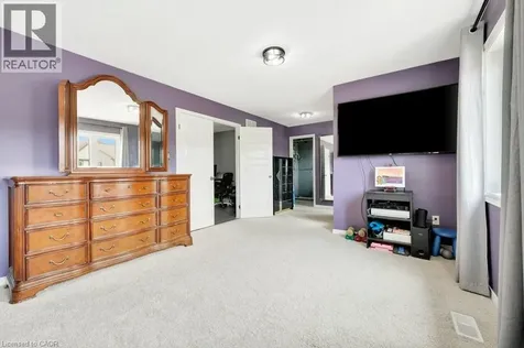 477 Woodbine Avenue Kitchener ON N2R 0A6
