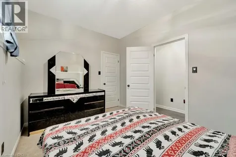 477 Woodbine Avenue Kitchener ON N2R 0A6