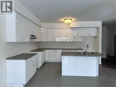 26 Mckernan Avenue Brantford ON N3V 0C2