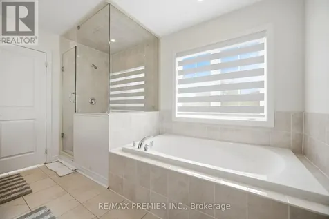 100 Inverness Way Bradford West Gwillimbury ON L3Z 0W5