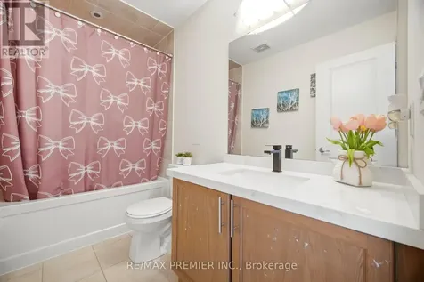 100 Inverness Way Bradford West Gwillimbury ON L3Z 0W5