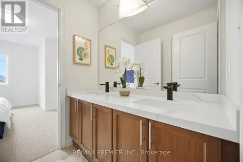 100 Inverness Way Bradford West Gwillimbury ON L3Z 0W5