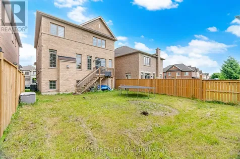 100 Inverness Way Bradford West Gwillimbury ON L3Z 0W5