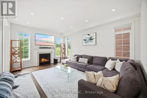 100 Inverness Way Bradford West Gwillimbury ON L3Z 0W5