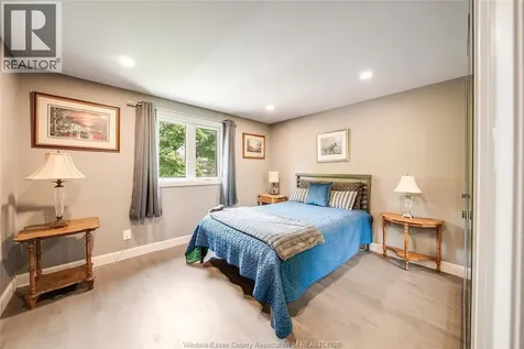 523 Collier Crescent Tecumseh ON N8N 3J4