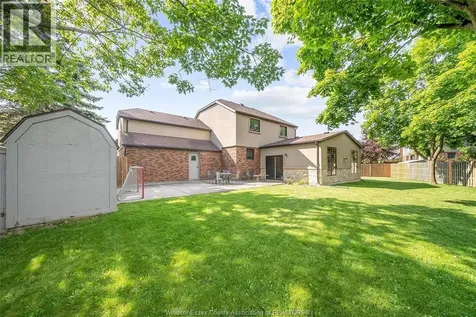523 Collier Crescent Tecumseh ON N8N 3J4