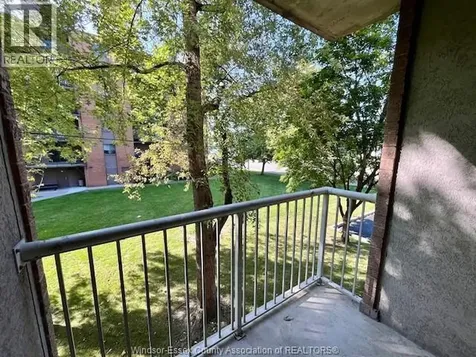 1160 Lauzon Windsor ON N8S 4T1