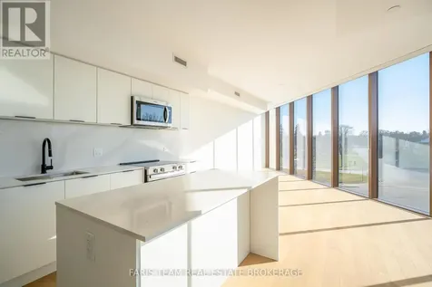 31 Huron Street Collingwood ON L9Y 5T7