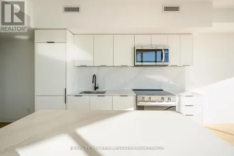 31 Huron Street Collingwood ON L9Y 5T7