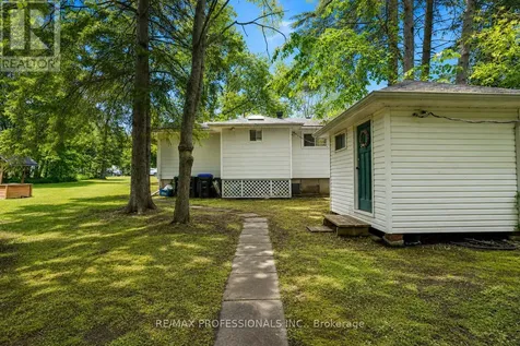 1079 Spooners Road Innisfil ON L9S 1B1
